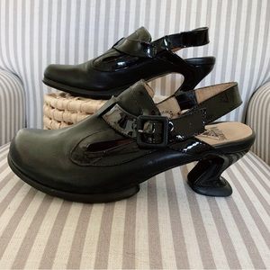 John Fluevog Black Unique Heeled Shoes HTF Sz 8.5